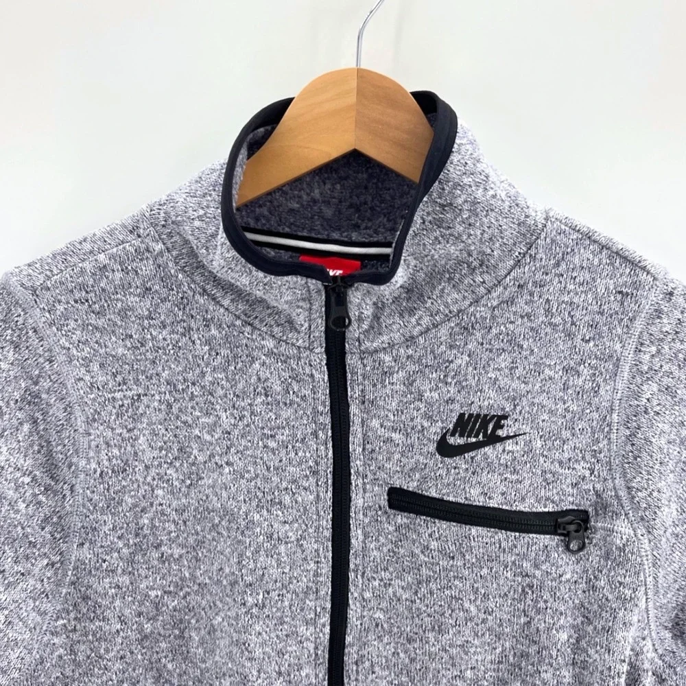 Nike Full Zip Sweater Fleece Jacket Womens Size L Grey Polyester Warm Athleisure